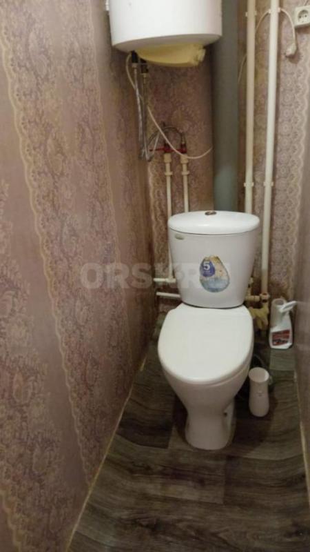 Продам 2-х комнатную квартиру по адресу ул. - Орск