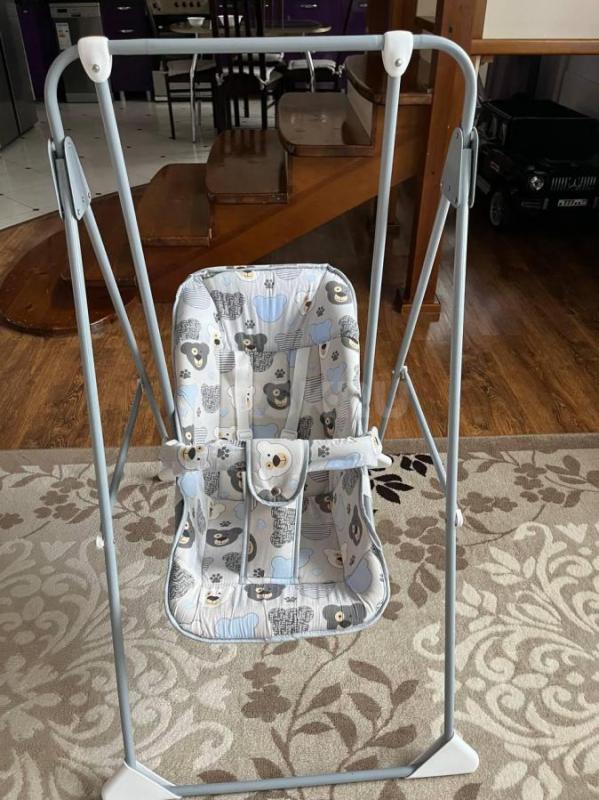 Продам стульчик для кормления 1500 руб., качели 2000 руб. - Орск