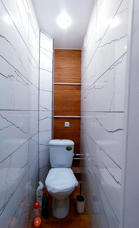 ВНИМАНИЕ, ПРОДАЁТСЯ 2-Х КОМНАТНАЯ КВАРТИРА, СО СВЕЖИМ, КАЧЕСТВЕННЫМ РЕМОНТОМ! - Новотроицк