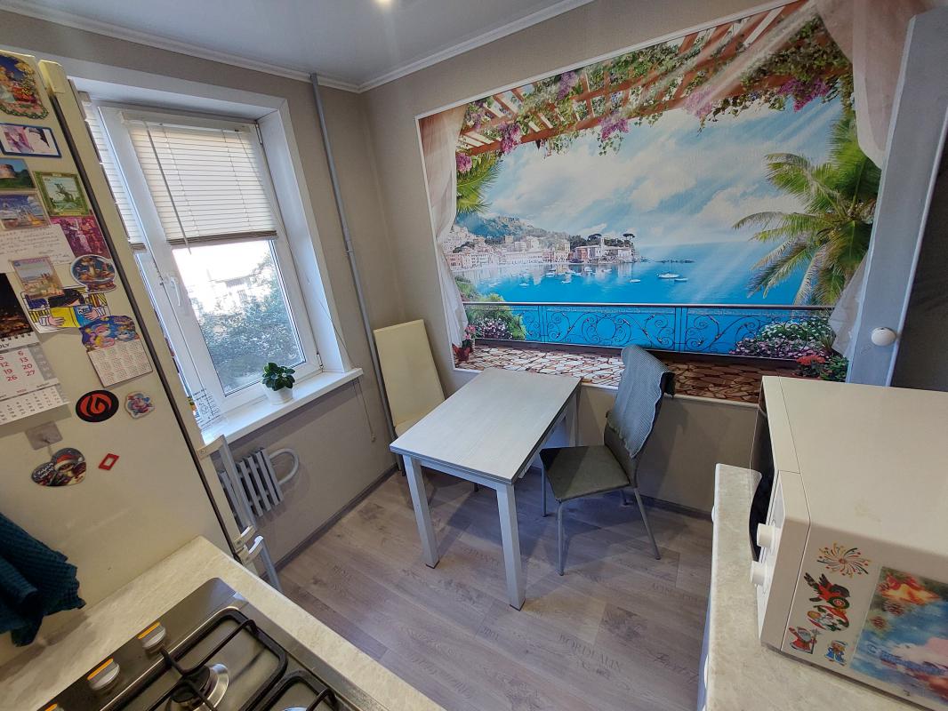 Продается уютная 2-комнатная квартира в центре города Новотроицк. - Новотроицк