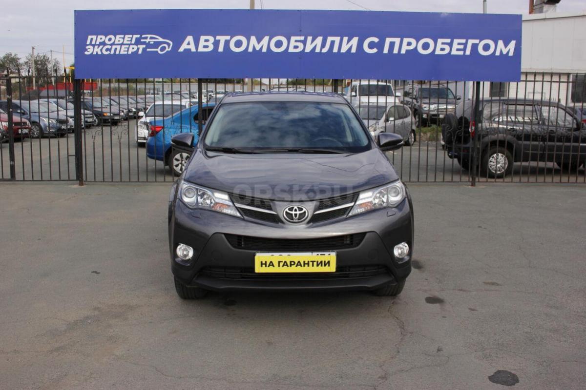 В продаже Toyota RAV4 &#039;2013 IV (XA40), продажа от собственника.
√Бензин, 2 л, 146 л.с.
√2 - Орск