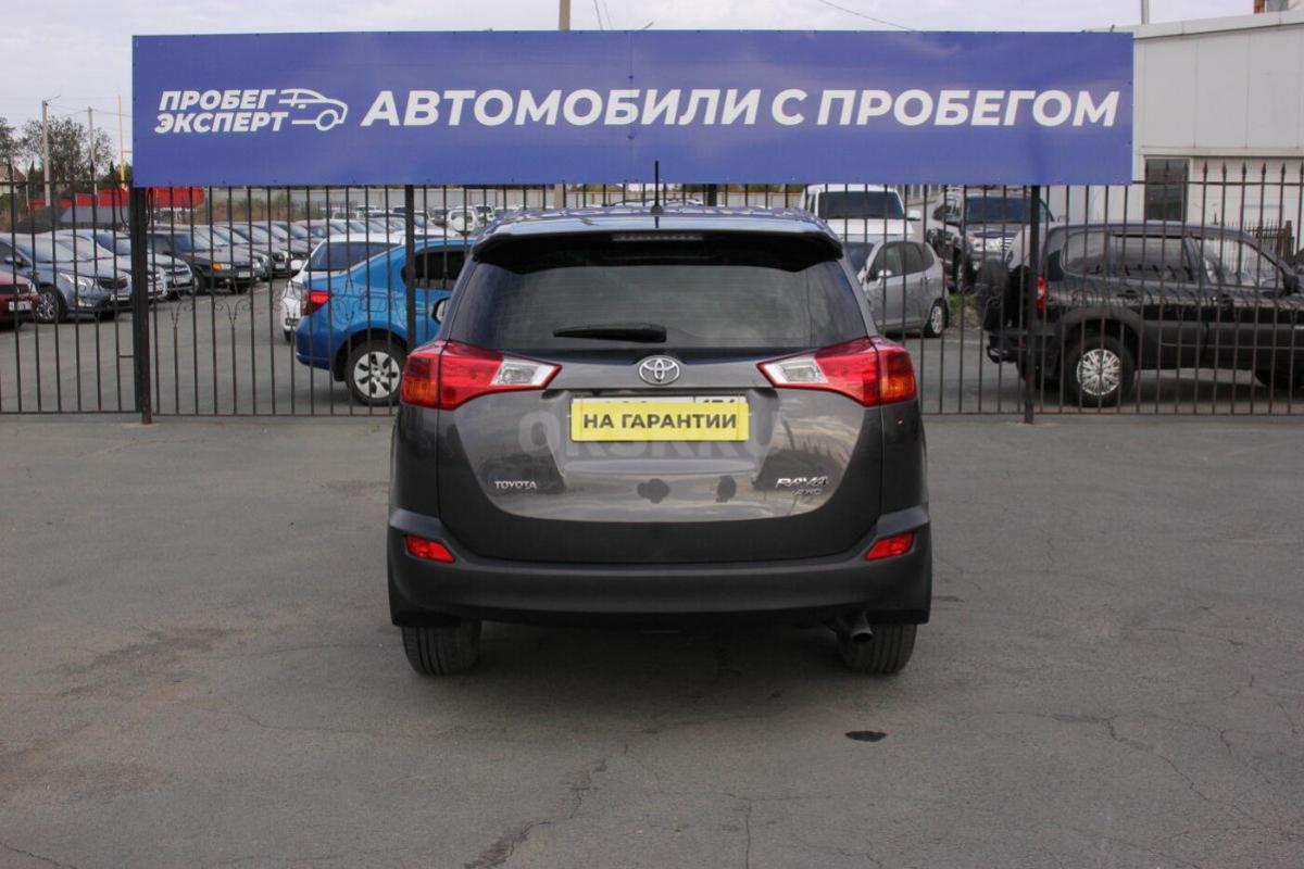 В продаже Toyota RAV4 &#039;2013 IV (XA40), продажа от собственника.
√Бензин, 2 л, 146 л.с.
√2 - Орск