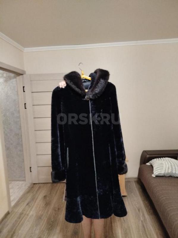 Продам шубу, мутон, трапеция состояние отличное. - Орск