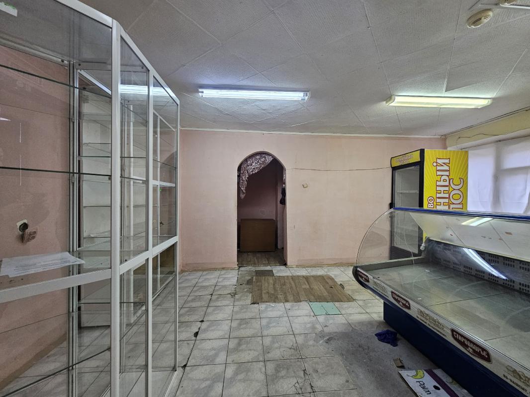 🏬 Продается торговое помещение! 🏬

🌟 Описание:
Замечательная возможность для начинающего или опытног - Новотроицк