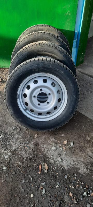 Продам Viatti Brina Nordico 205/65-R16 с дисками . - Новотроицк