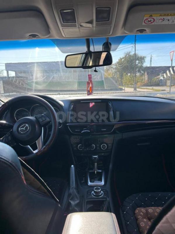 Продам В Красивом Ярком Цвете Японский Автомобиль Mazda 6. - Орск