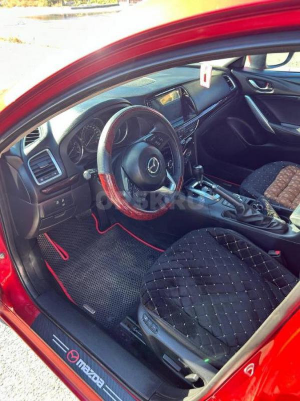 Продам В Красивом Ярком Цвете Японский Автомобиль Mazda 6. - Орск