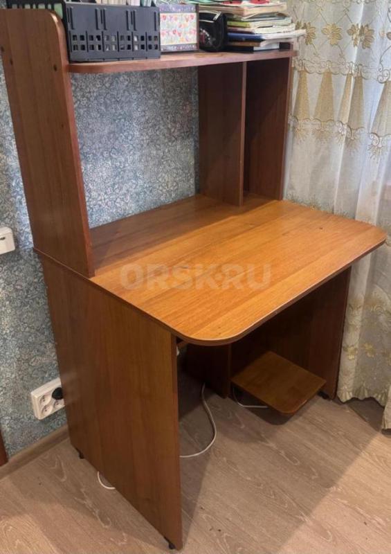 Продам мебель в хорошем состоянии:
Шкаф 2000 руб. - Орск