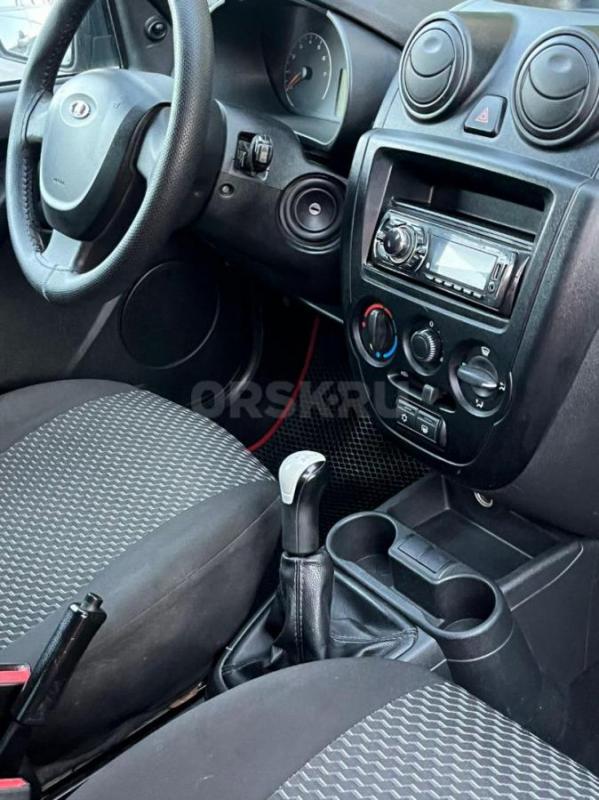 Продам гранту 2016года  2 хозяина в хорошем состоянии - Орск