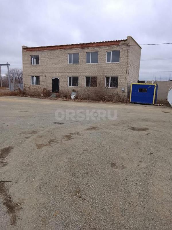 Сдаётся в аренду 2-этажное коммерческое помещение площадью 157,5 м² у дороги! - Орск