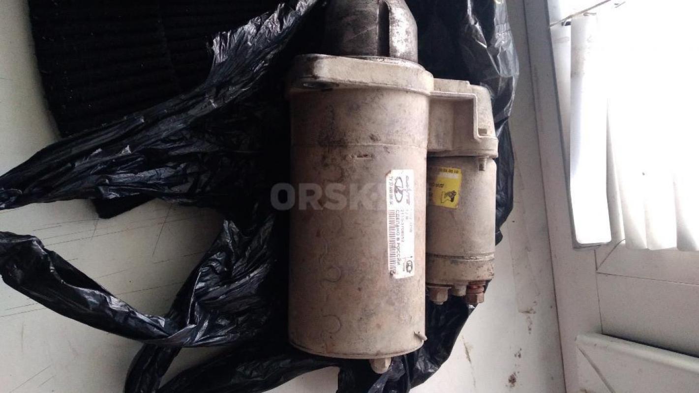 Продам б/у стартер ваз 2110 - Орск