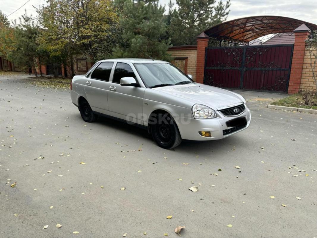 Продам приора II 2017 года выпуска
ПТС оригинал, 1 хозяин
Пробег 198к
Состояние близкое к идеалу, - Орск