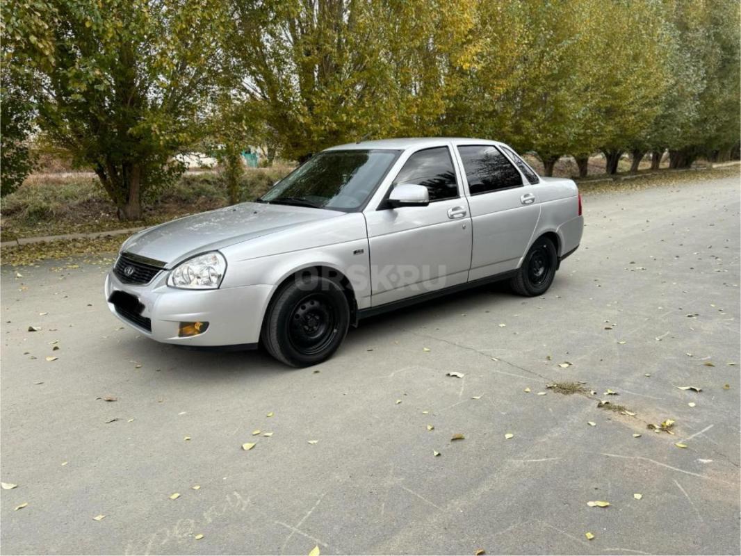 Продам приора II 2017 года выпуска
ПТС оригинал, 1 хозяин
Пробег 198к
Состояние близкое к идеалу, - Орск