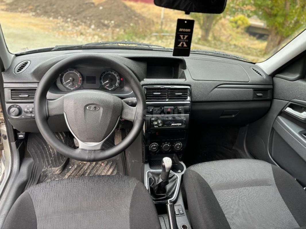 Продам приора II 2017 года выпуска
ПТС оригинал, 1 хозяин
Пробег 198к
Состояние близкое к идеалу, - Орск