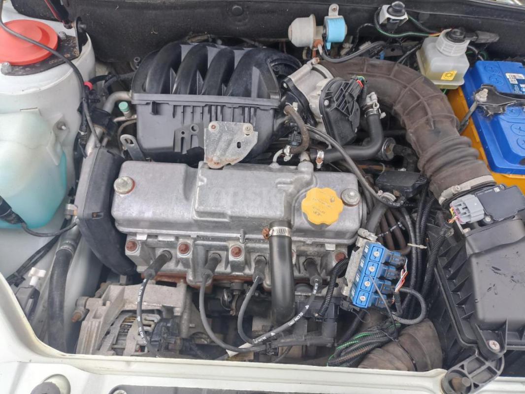 Продам автомобиль в отличном состоянии газ оформлен есть сертификат, ремонта не требует зимняя резин - Орск