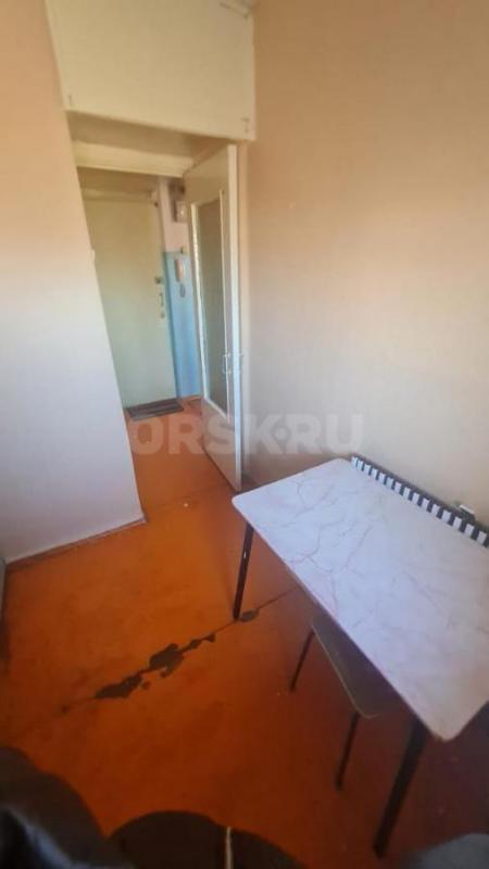 Продается 1 - комнатная квартира по адресу: ул. - Орск