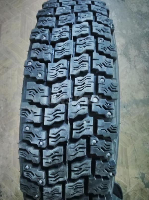 Продам комплект шипованных колес на 16,на Ниву. - Орск