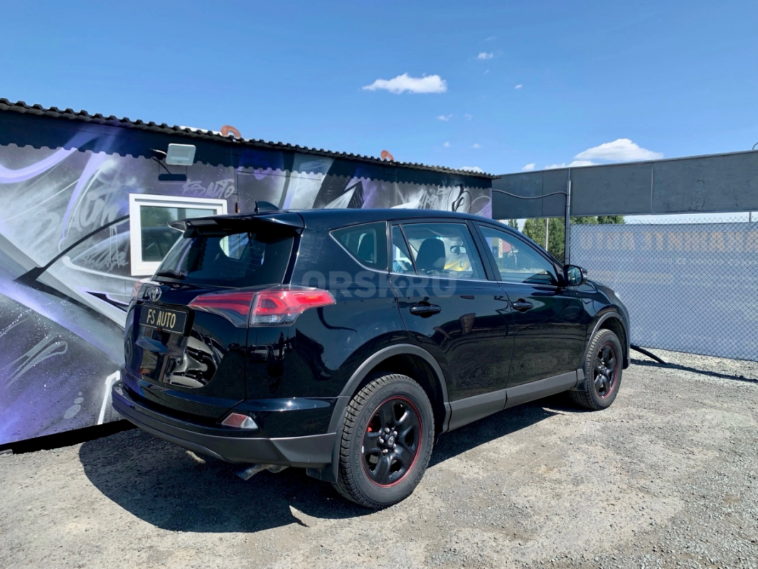 В продаже TOYOTA RAV 4 2017 года выпуска, в хорошем техническом и внешнем состоянии.
2 собственника - Орск