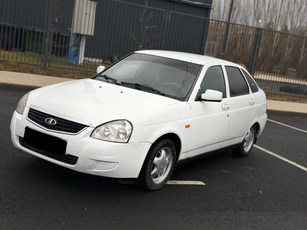 Продам Lada Priora 2009г ЛЮКС.
(Хэтчбек)двигатель без нареканий работает отлично
Кузов без дыр. - Орск