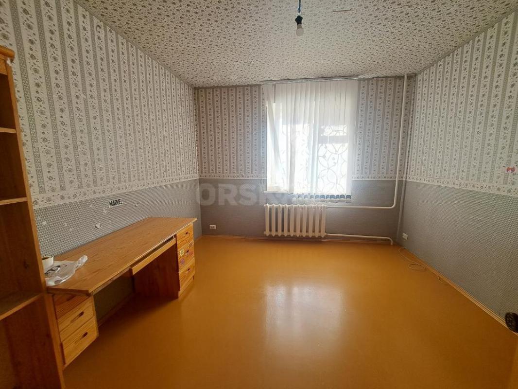 Продаётся прекрасный, уютный двухэтажный дом, общей площадью 341 кв. - Орск