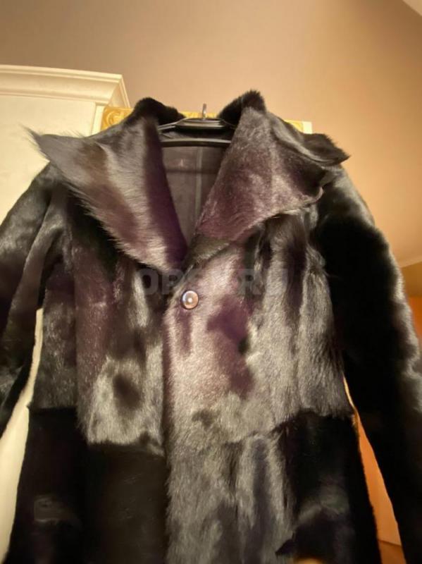 Продам, натуральную двухстороннюю женскую дубленку 46 р., б/у, в отличном состоянии - Орск