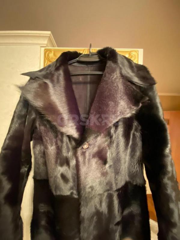 Продам, натуральную двухстороннюю женскую дубленку 46 р., б/у, в отличном состоянии - Орск