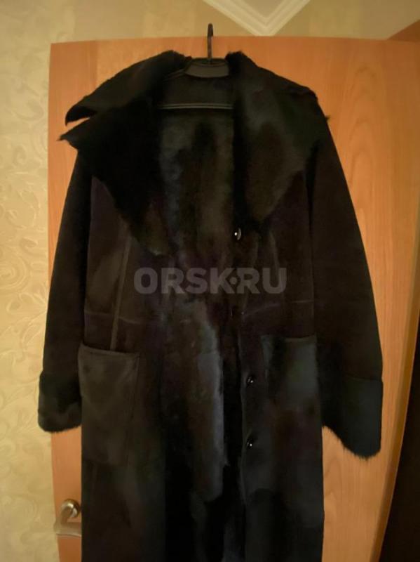 Продам, натуральную двухстороннюю женскую дубленку 46 р., б/у, в отличном состоянии - Орск