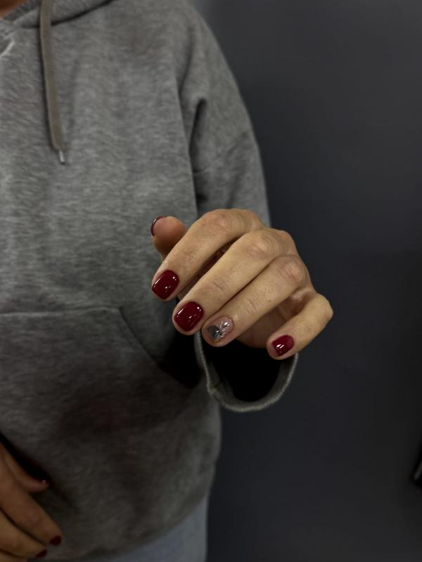 Маникюр
Я начинающий сертифицированный мастер по ногтевому сервису💅🏻
Принимаю на дому в специально - Орск