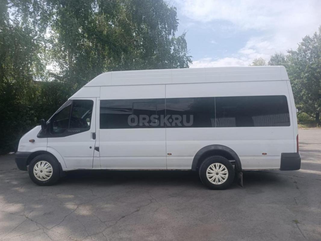 Продам автобус Ford transit 2013 года - Орск