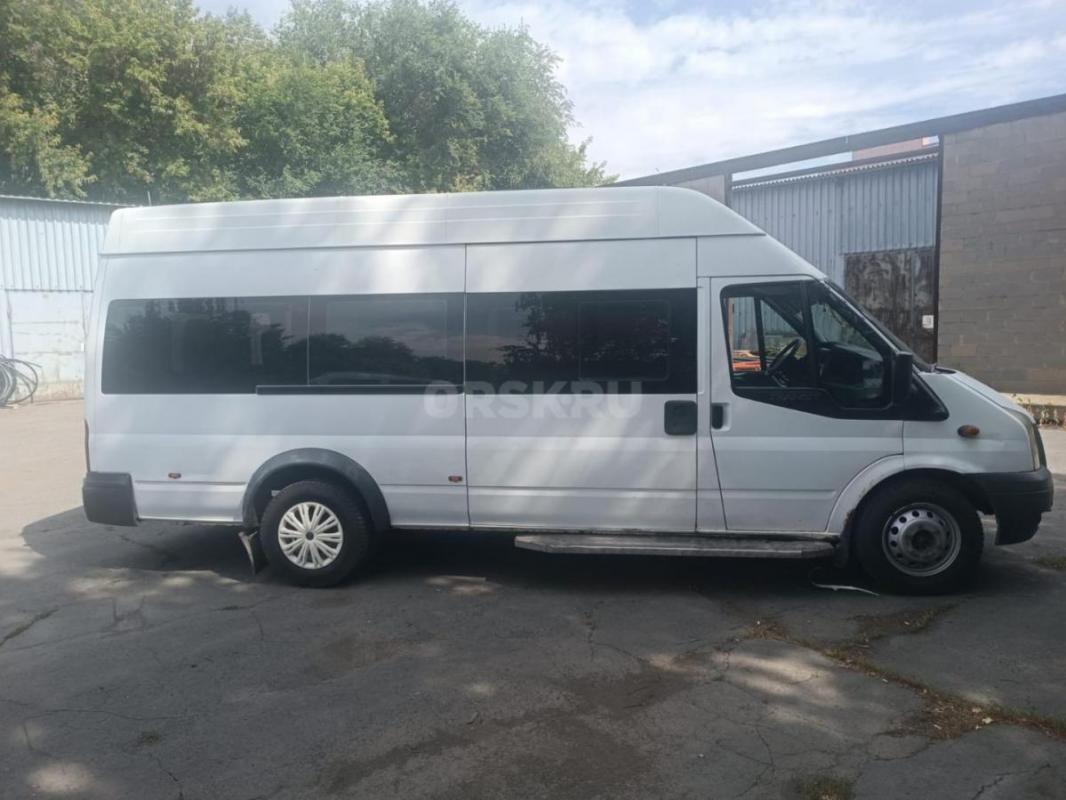 Продам автобус Ford transit 2013 года - Орск