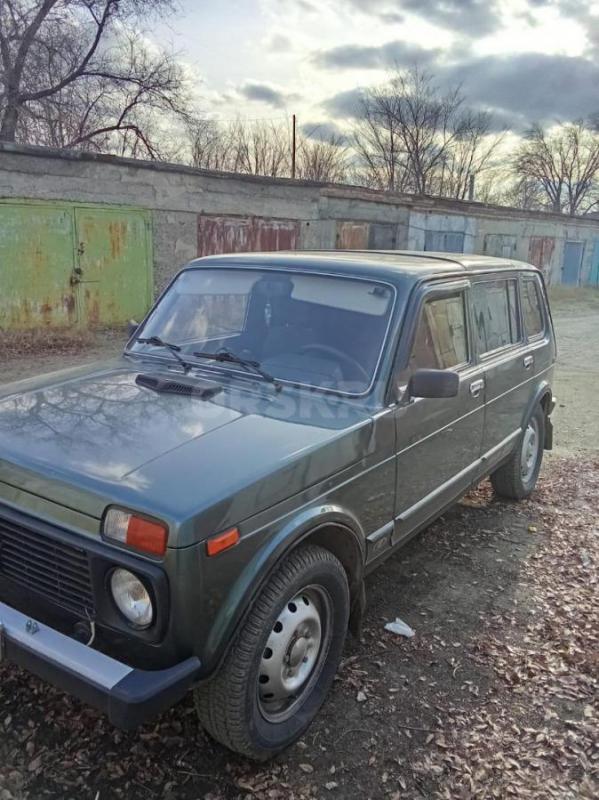 Продам ниву состояние хорошее, есть гур, сигнализация с автозапуском, стеклоподъёмники - Орск