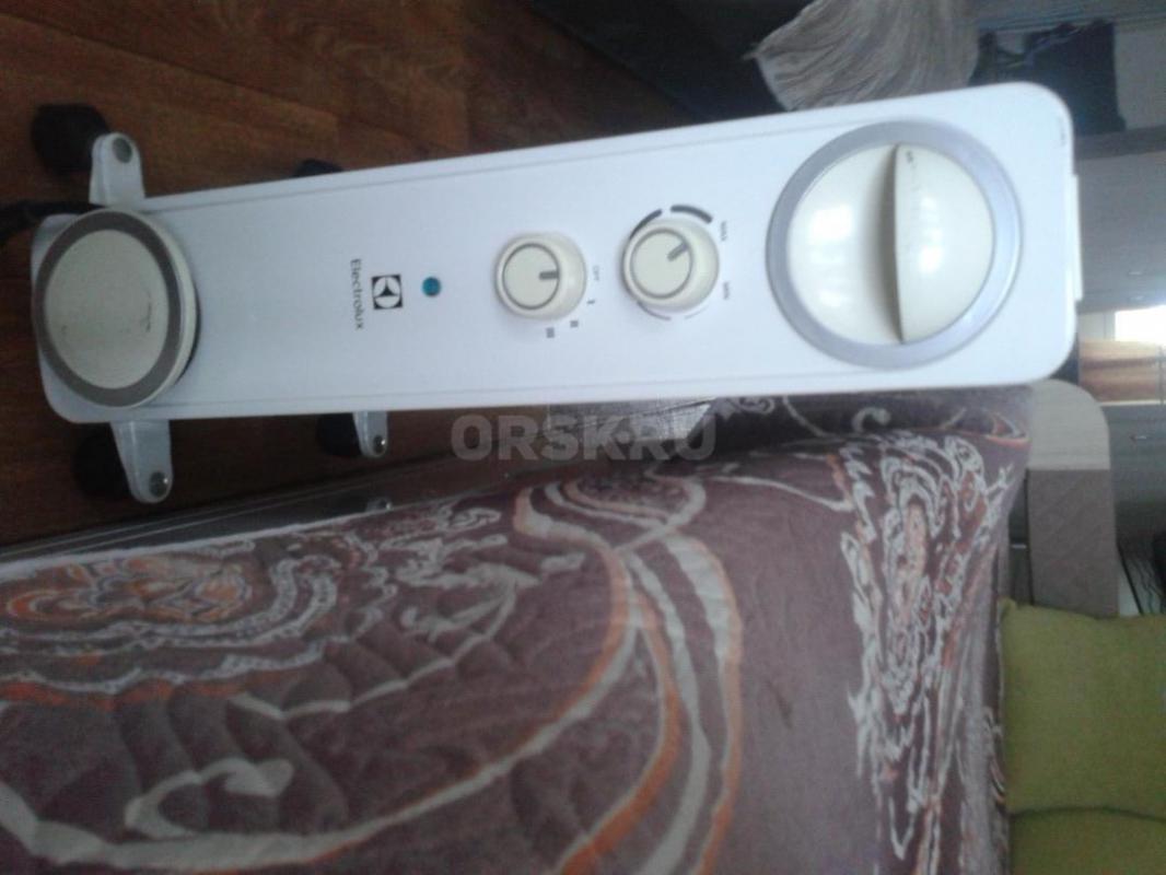 Продам масляный обогреватель 8 секций. - Орск