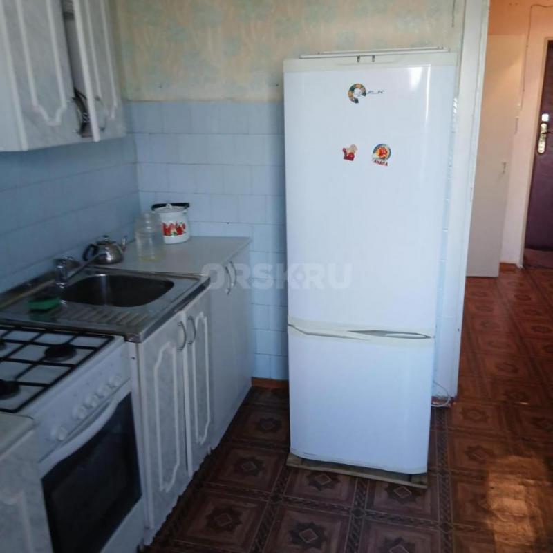 Сдам большую однокомнатную квартиру 35 кв. - Орск