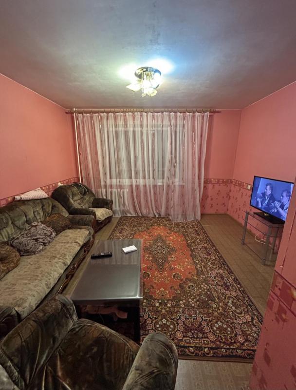 Продается отличная 3-комнатная квартира улучшенной планировки, но не стандарт, а 67,4 кв. - Новотроицк