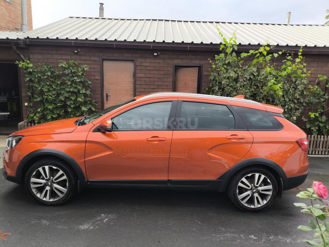 Продам VESTA SW CROSS 2020г. - Орск