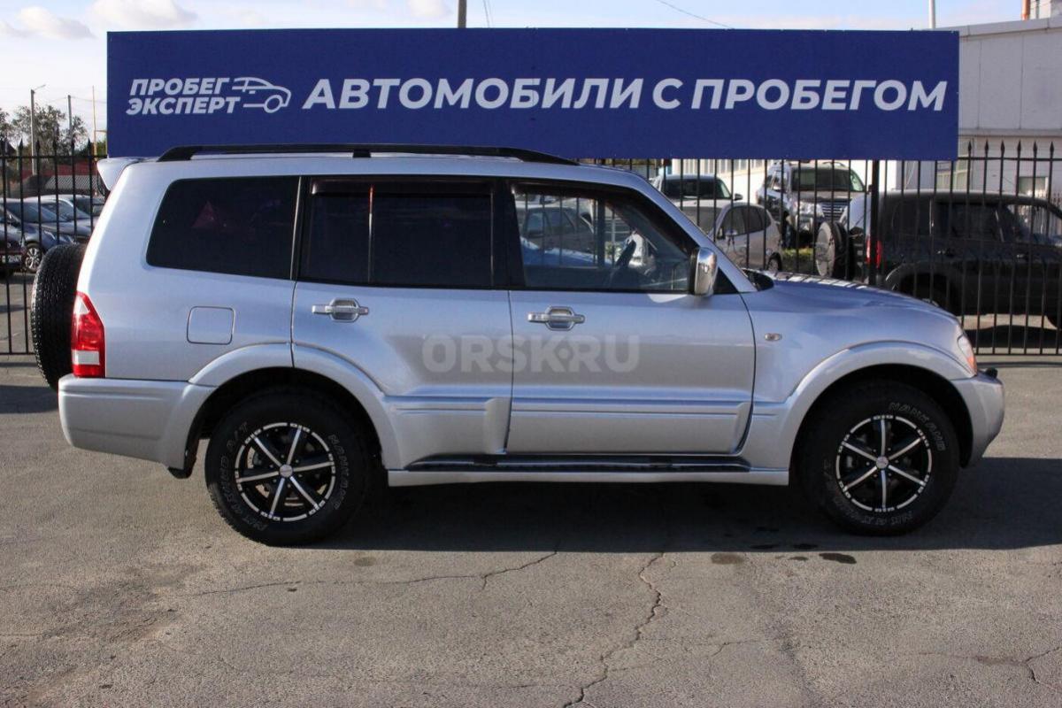 В продаже Mitsubishi Pajero &#039;2004 III Рестайлинг 
√Бензин, 3.5 л, 202 л.с.
√АКПП, полный - Орск