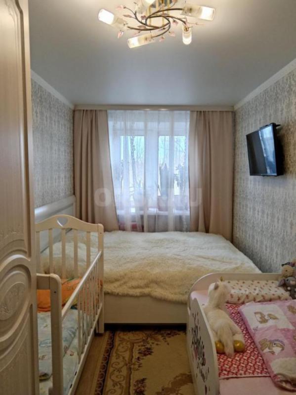 Продам отличную двухкомнатную квартиру по адресу: пр. - Орск