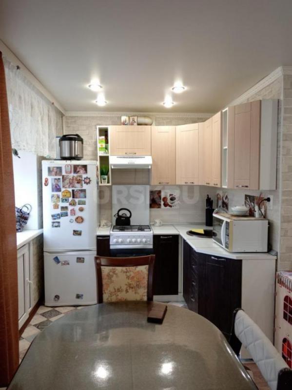 Продам отличную двухкомнатную квартиру по адресу: пр. - Орск