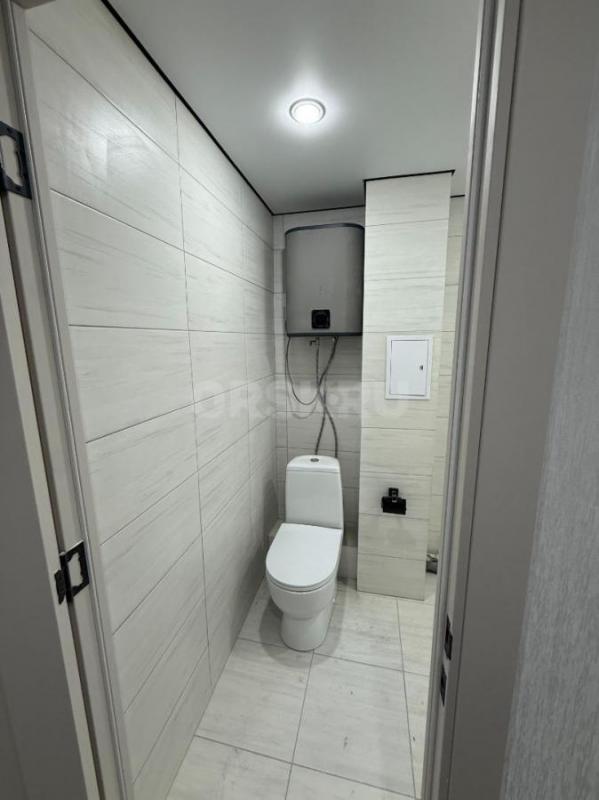 Продается однокомнатная квартира на третьем этаже по адресу Волкова 3. - Орск