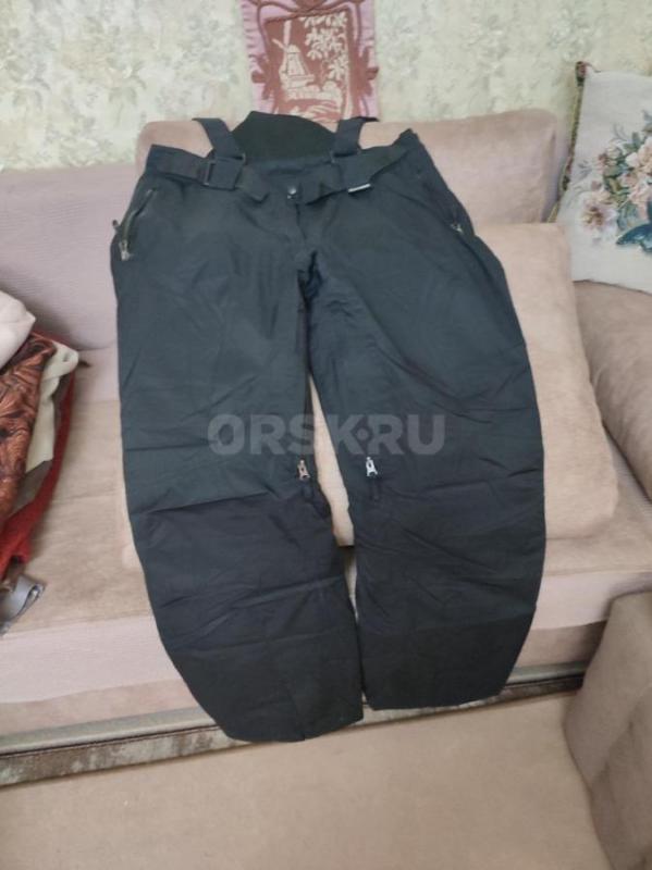 Продам женский костюм для зимнего отдыха в отличном состоянии. - Орск