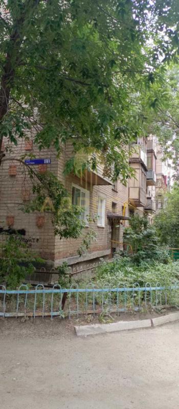 Продаётся двухкомнатная квартира площадью 42,7 кв. - Новотроицк