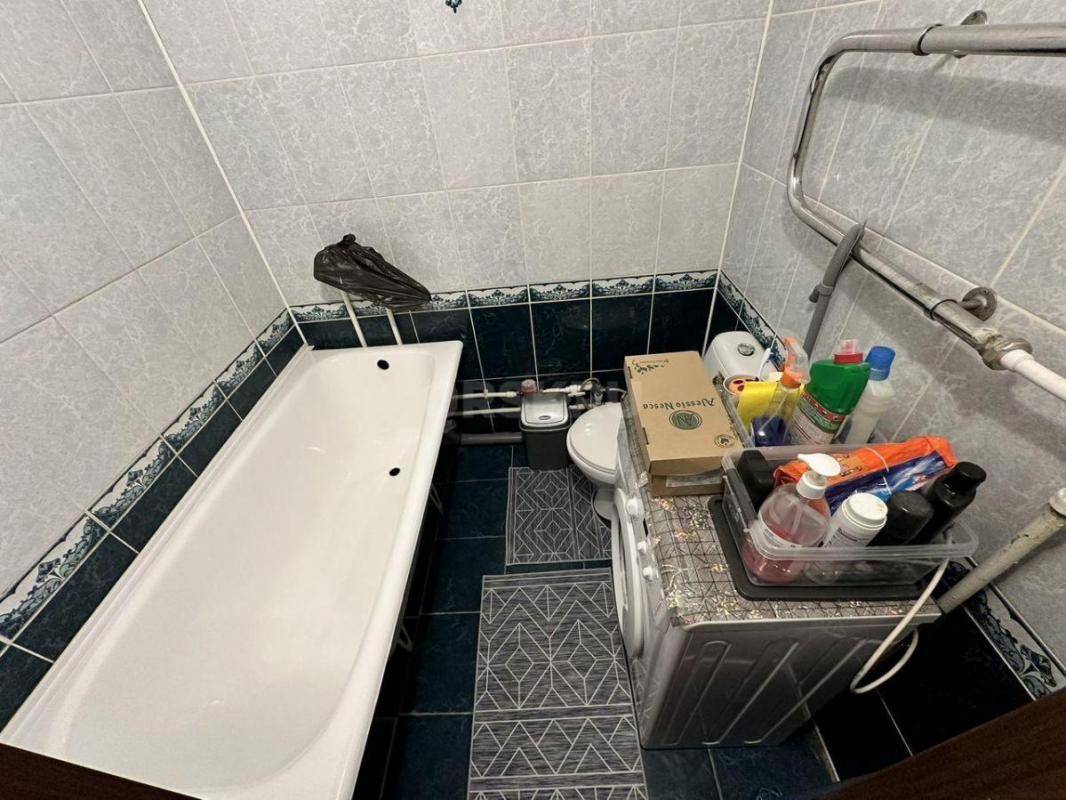 Продам однокомнатную квартиру в кирпичном доме. - Орск