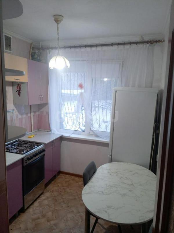 Сдам 3-х комнатную квартиру ,порядочным ,платёжеспособным людям,только на длительный срок,арендная о - Орск