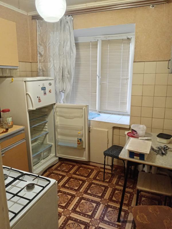 Продается двухкомнатная квартира. - Новотроицк