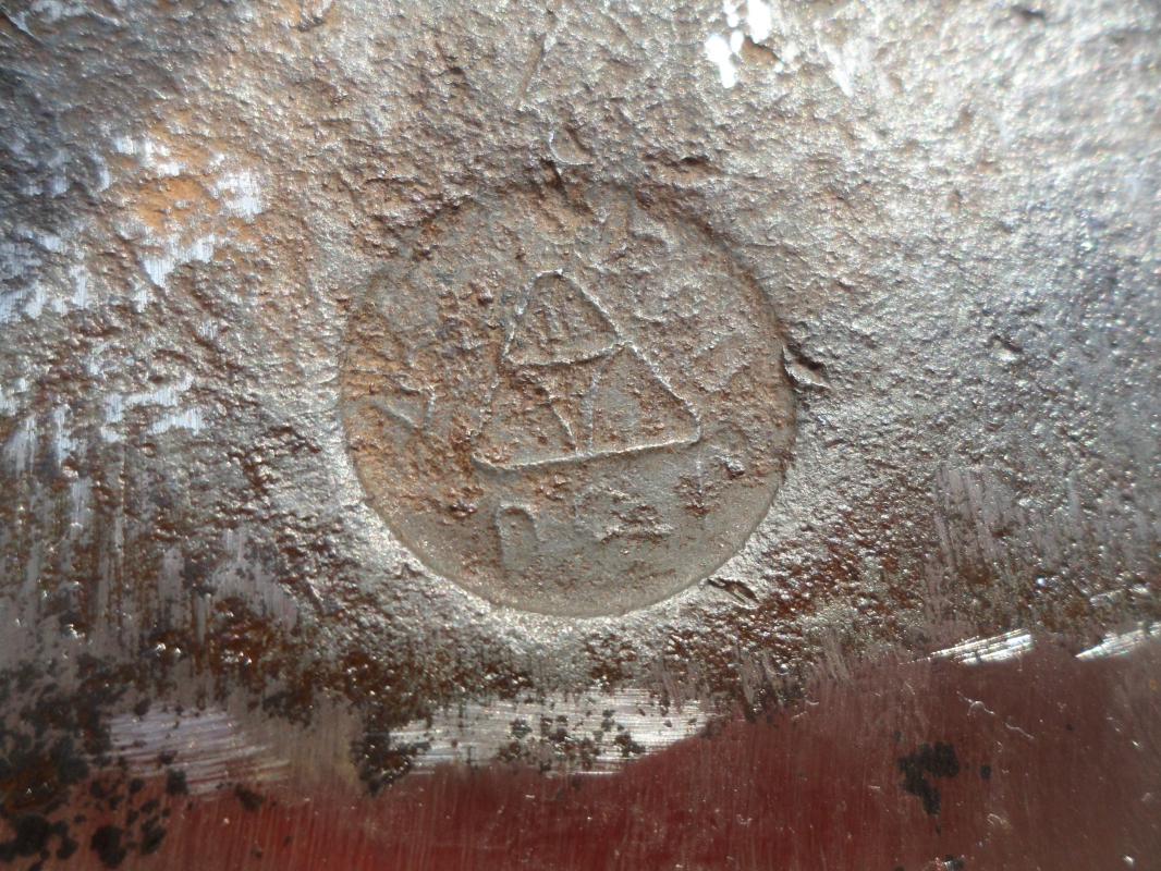 Топор из СССР с кобурой для безопасной транспортировки. - Новотроицк