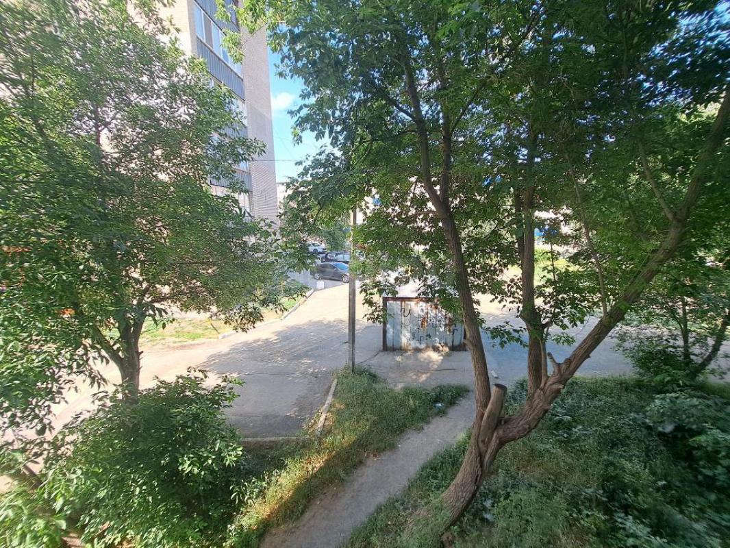 Продам в отличном районе, уютную 4 комн. - Орск