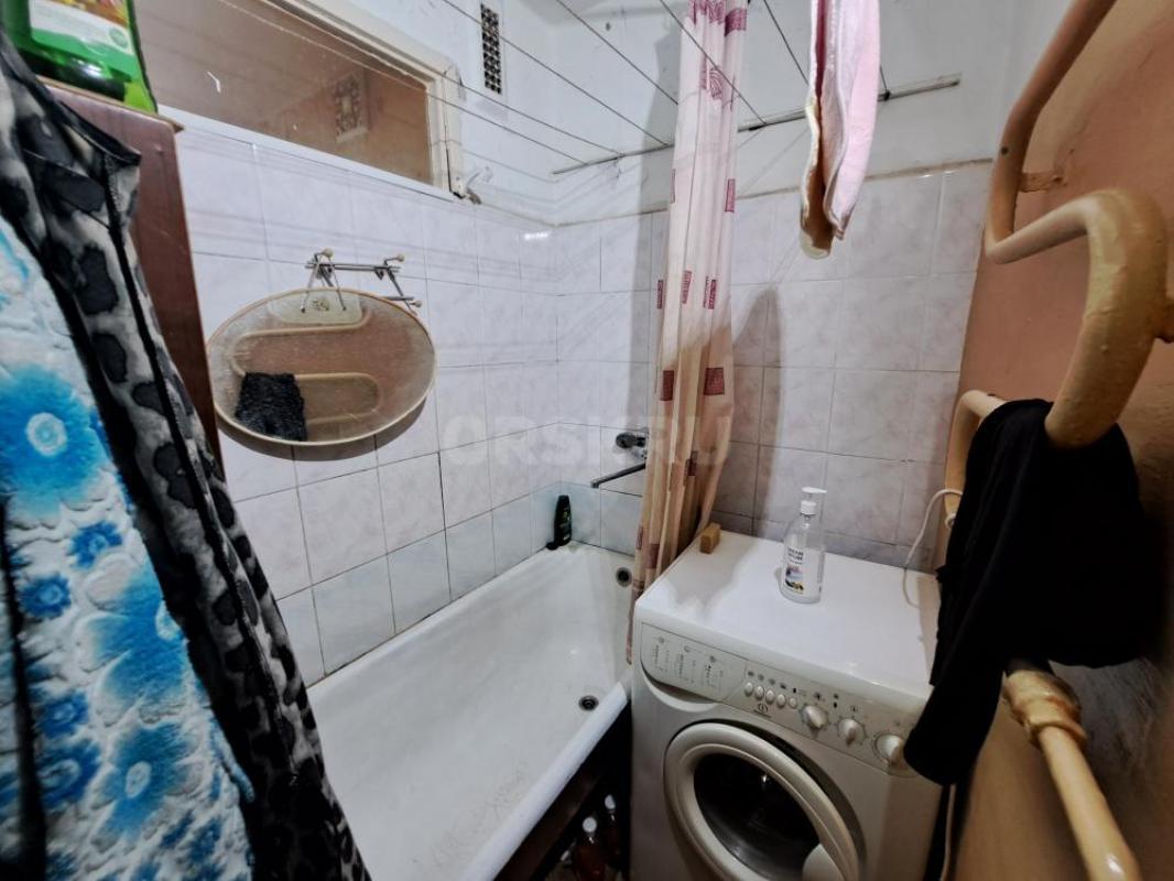 Продам в отличном районе, уютную 4 комн. - Орск