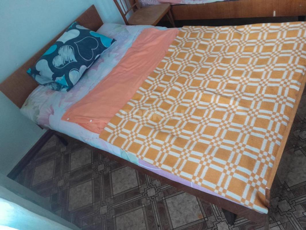 Продам односпальные кровати с матрасами по 2000руб/шт. 28шт. - Орск