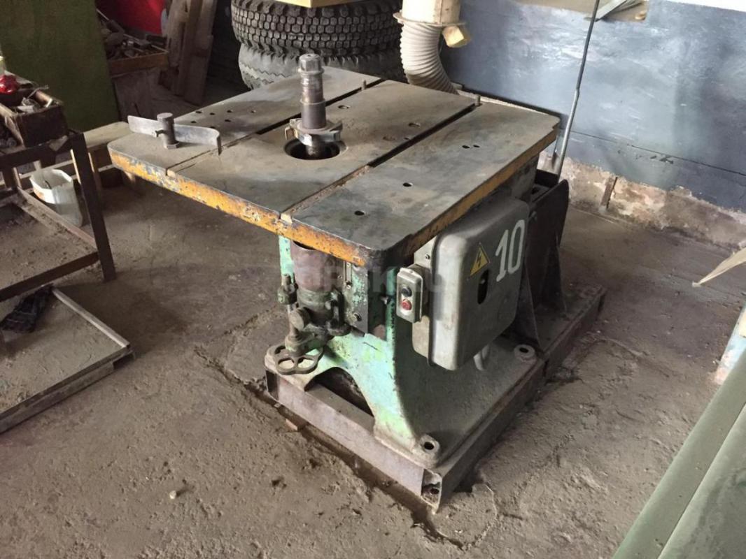 Продам:
-Фуговальный станок СФ4. - Орск