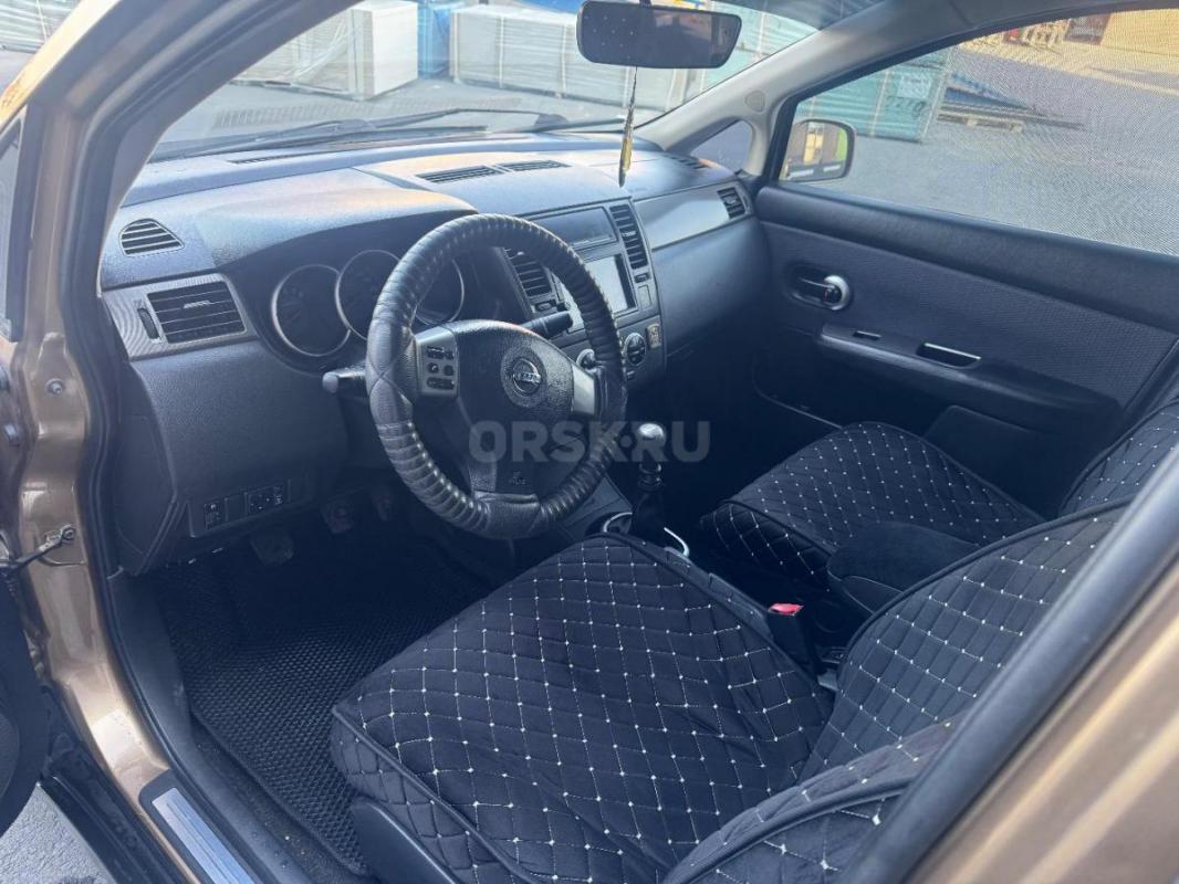 Ниссан Тиида 2007 года комплектация комфорт 
бесключевой допуск 
Климат контроль 
бесключевой зап - Орск